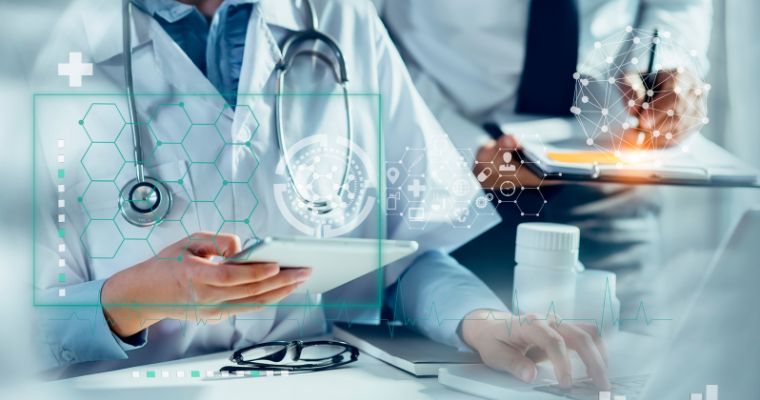 AI transforms healthcare through accurate diagnostics, streamlined processes, and accelerated drug discovery