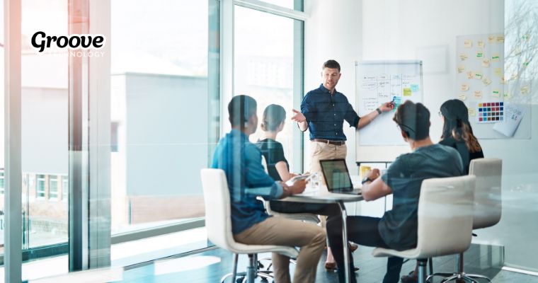 Managing time zone differences with international teams can be optimized
