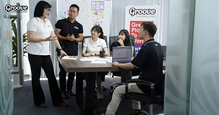 Groove Technology's team